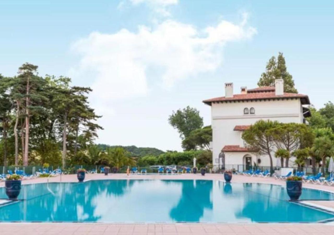 Atlantic Selection - Domaine De Bordaberry - Terrasse & Superbe Piscine Apartment Urrugne Ngoại thất bức ảnh