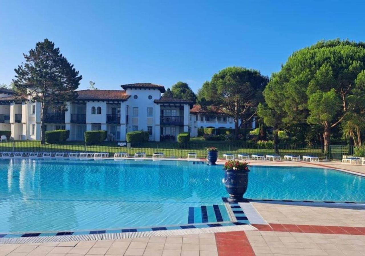 Atlantic Selection - Domaine De Bordaberry - Terrasse & Superbe Piscine Apartment Urrugne Ngoại thất bức ảnh